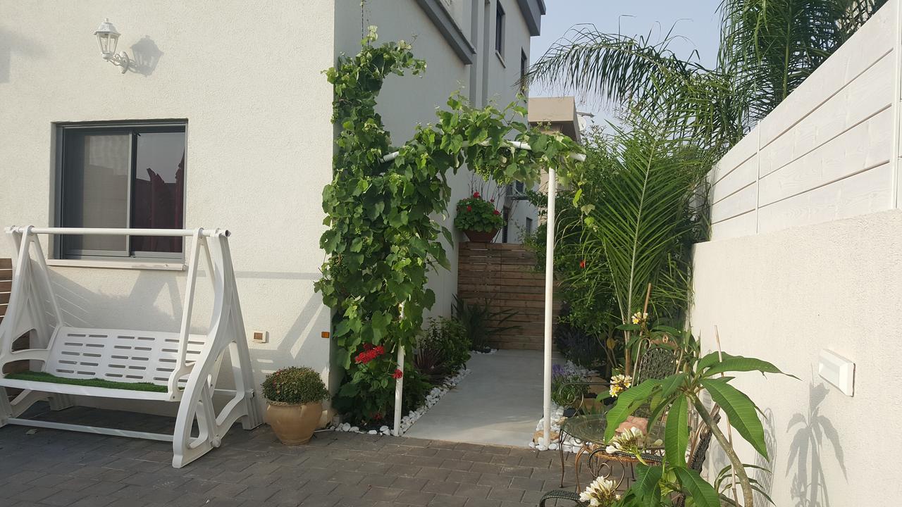Regina'S Place Or Akiva 외부 사진