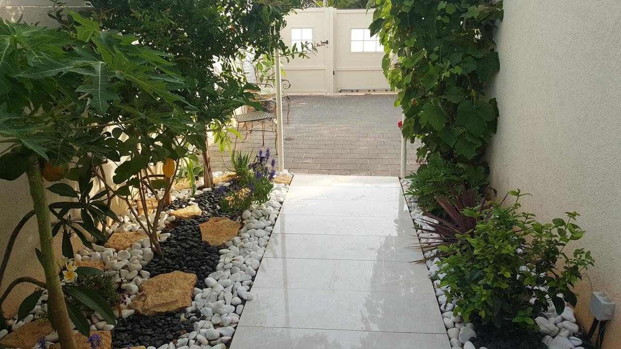 Regina'S Place Or Akiva 외부 사진
