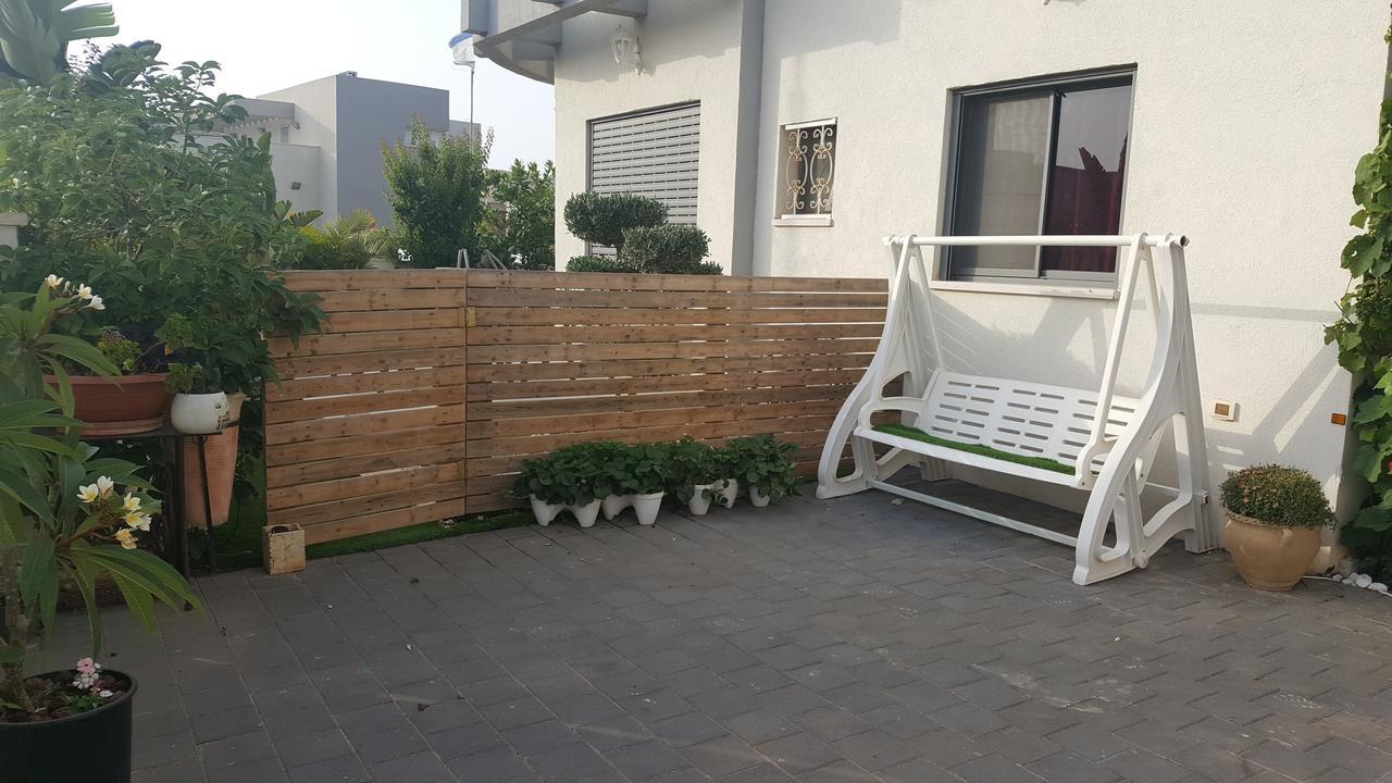Regina'S Place Or Akiva 외부 사진