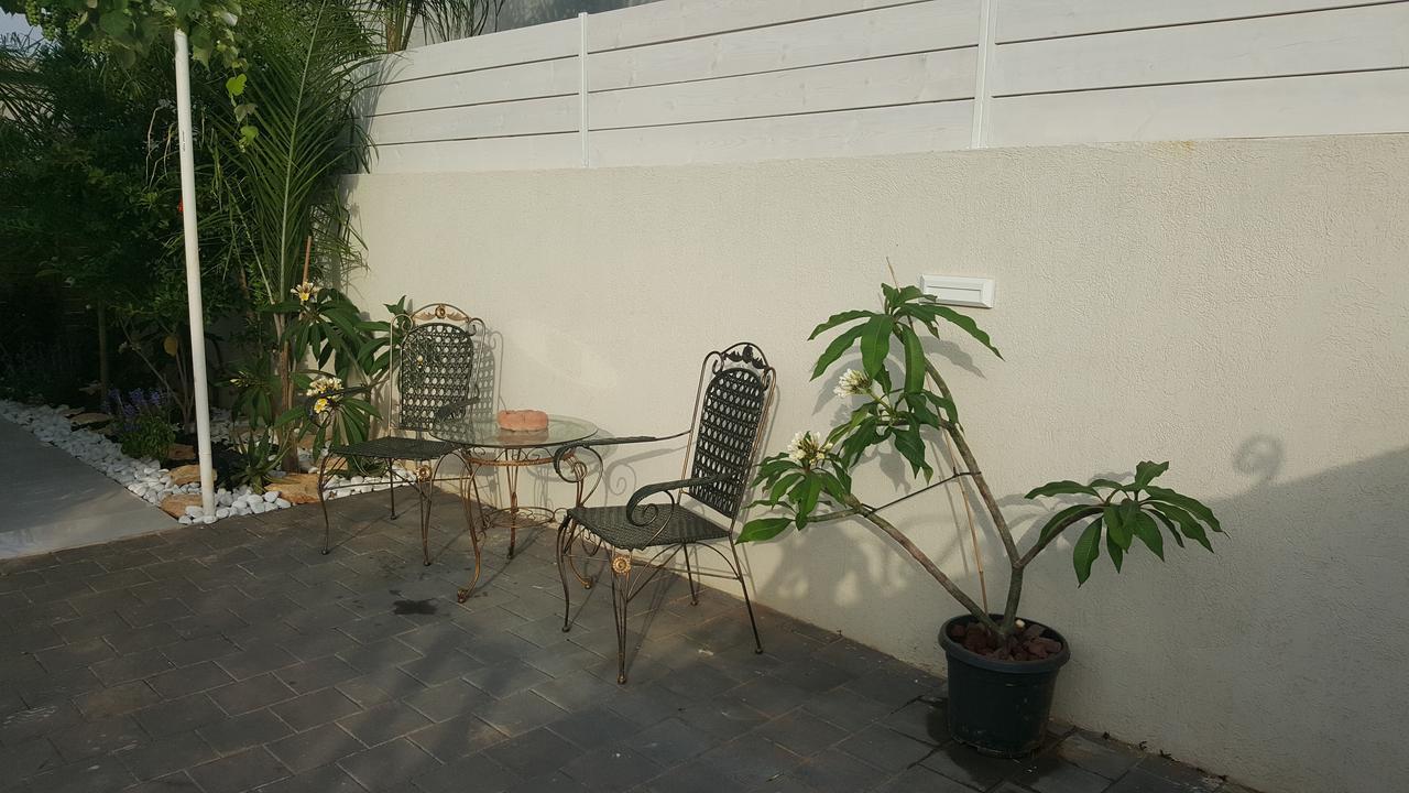 Regina'S Place Or Akiva 외부 사진